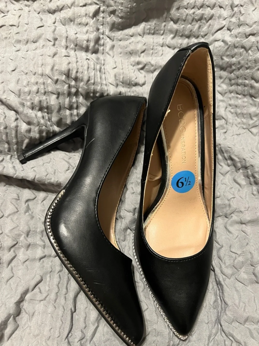 BCBGeneration Black Pointed Toe Pumps - Picture 2 of 4